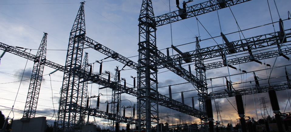 a picture of Electrical transmission towers